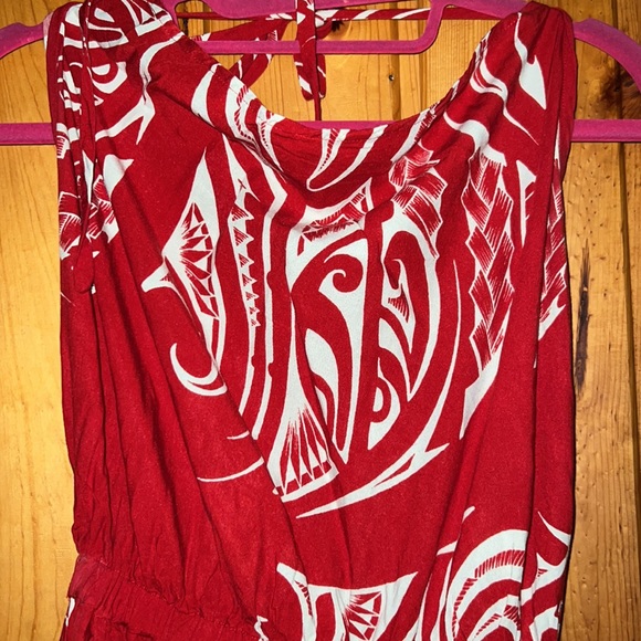 Gently used Wahine Toa backless halter romper size M with pockets - Picture 5 of 5